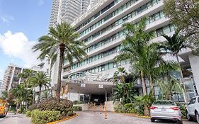 Deluxe Studios And Apartments At The Casablanca